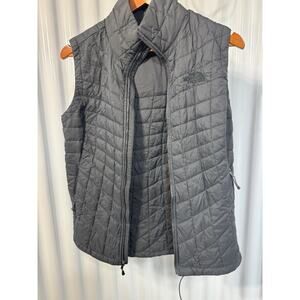 The North Face Thermoball Women's Vest In Slate Black Size Medium